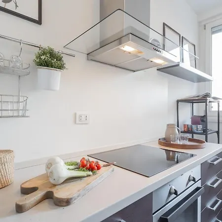 Apartment Chiara's By Rent Como