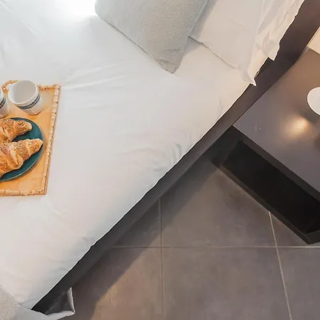 Апартаменты Chiara's By Rent *