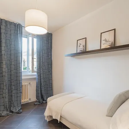 Chiara's By Rent Комо