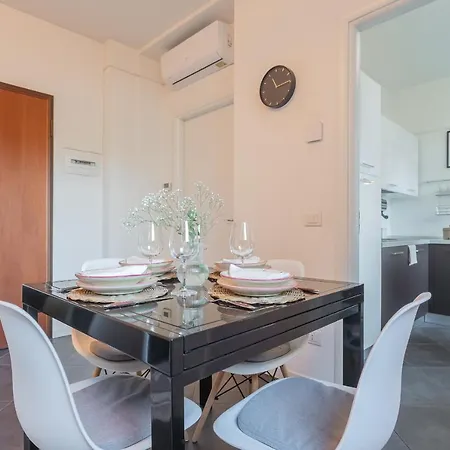 Апартаменты Chiara's By Rent