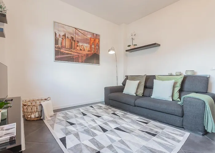 Apartamento Chiara's By Rent Como