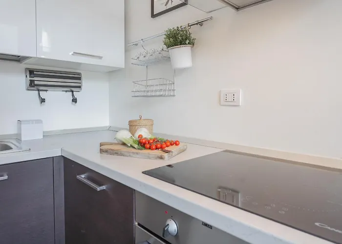 Chiara's By Rent Como