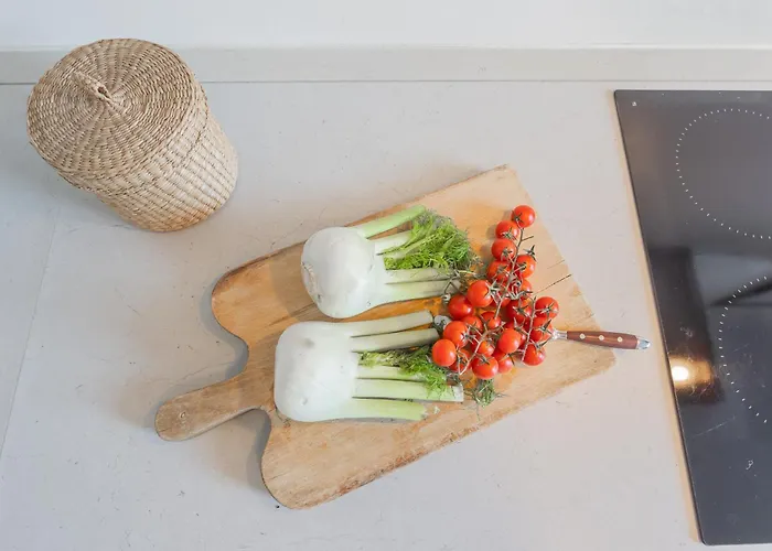 Chiara's By Rent * コモ