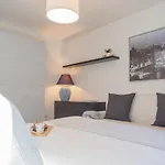 Chiara's By Rent