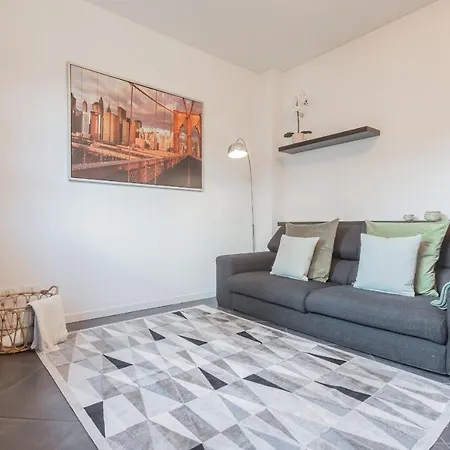 Lejlighed Chiara's By Rent Como